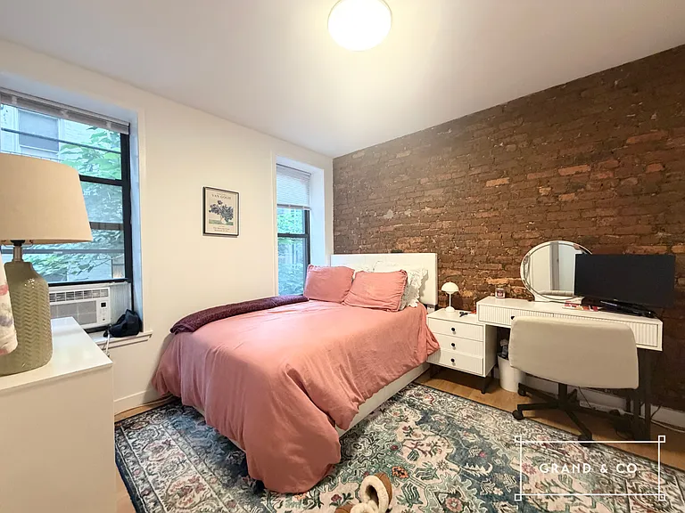 135 Eldridge St #3D — Photo 1