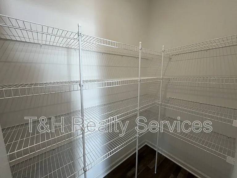 4801 Summerfield Dr — Photo 39
