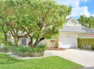 4749 NW 98th Pl, Doral, FL 33178