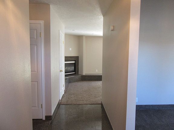 Entry way