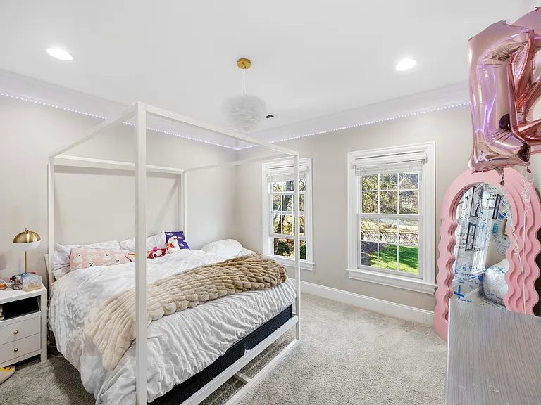 9805 Strike The Gold Ln — Photo 30