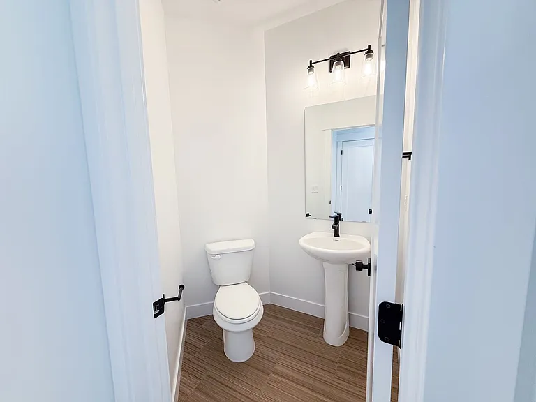 1482 W Russo Dr — Photo 24