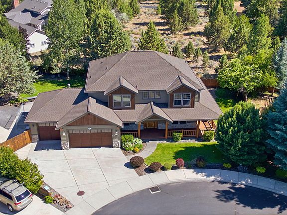 3rd image of 20483 SE Blue Ridge Ln