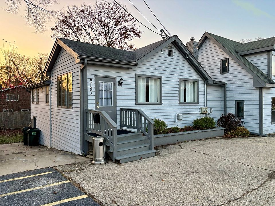 1st image of 918 N Lake St #A