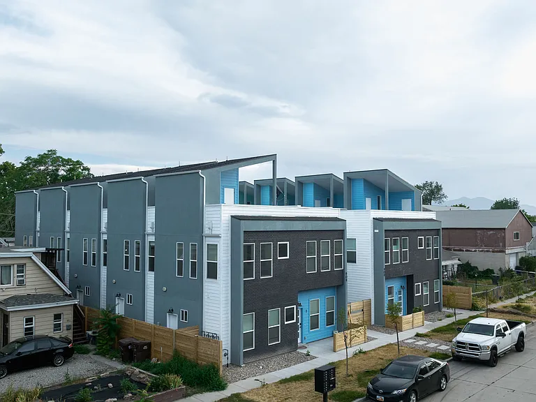 909 W Euclid Ave S #1 — Photo 3