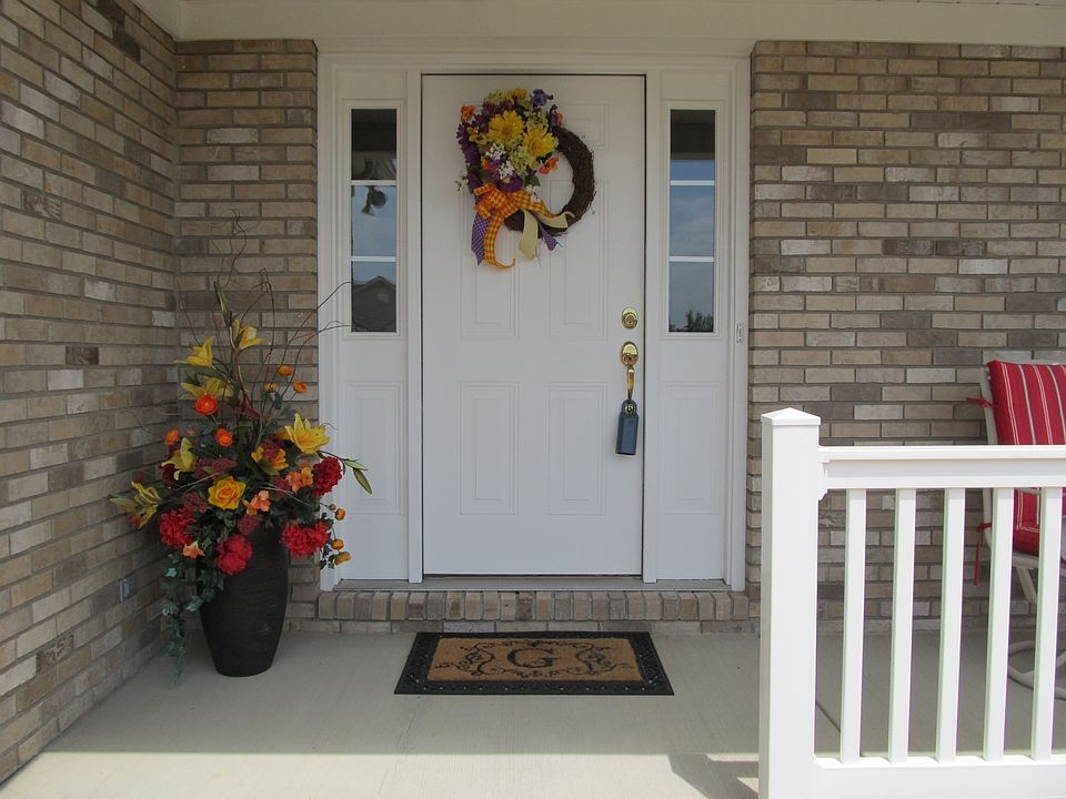 1st image of 51989 Scotch Pine Dr
