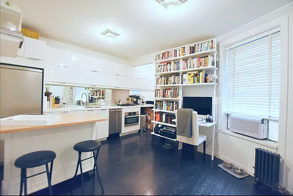 Rented by Compass | media 9