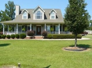 3 Calvin Headley Rd, Hattiesburg, MS 39401