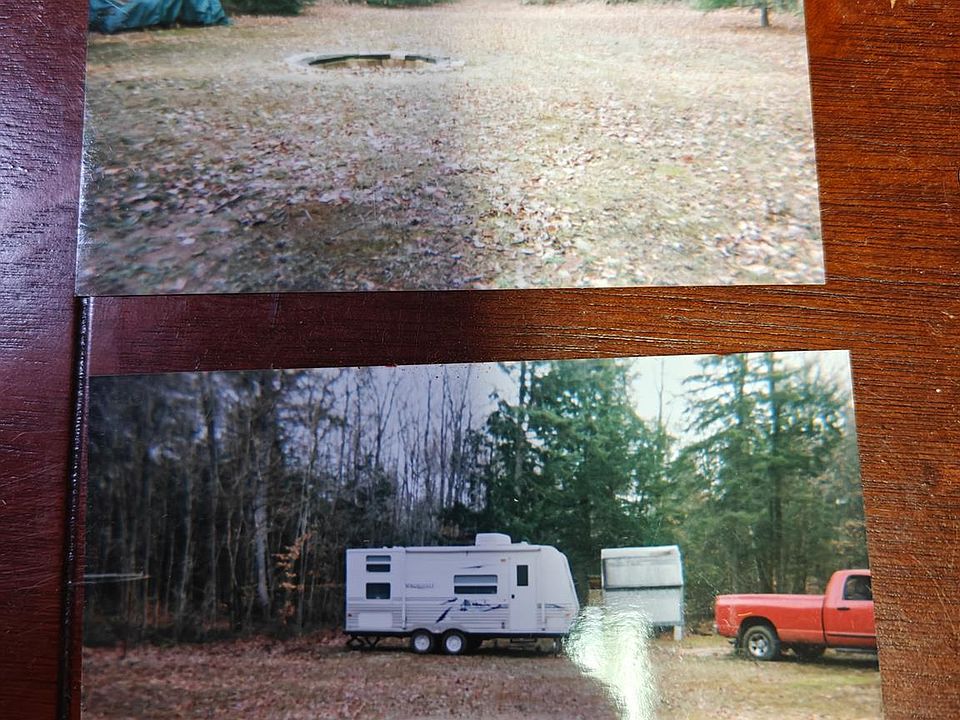 2nd image of 21348 N Fordney Tower Rd