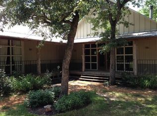 188 Dos Cortes, Smithville, TX 78957