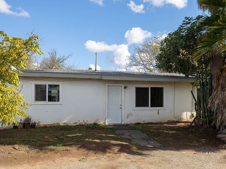 767 Ball Ave #A-D — Photo 9