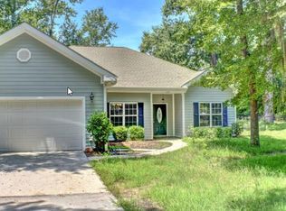 667 Sams Point Rd, Beaufort, SC 29907