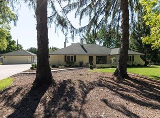 5544 Mad River Rd, Dayton, OH 45459