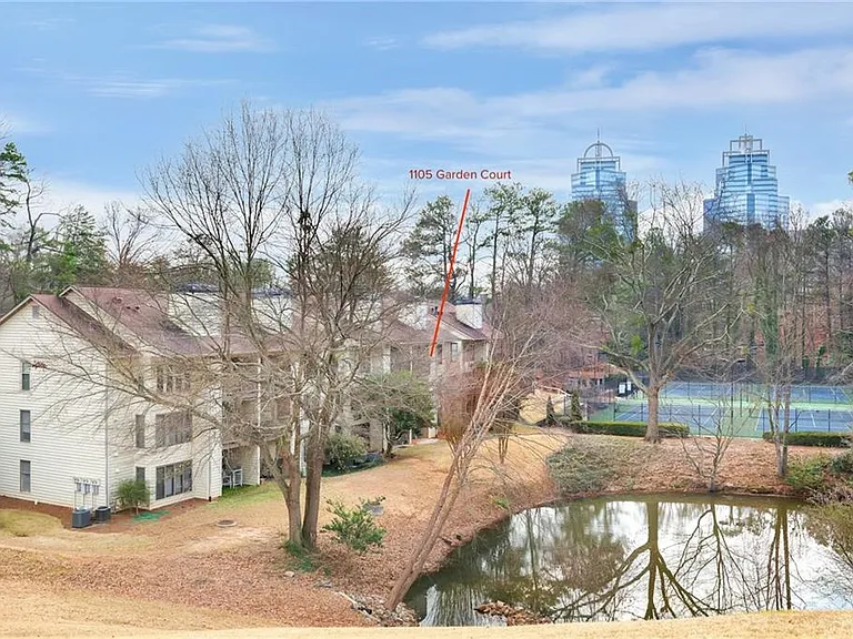 1105 Garden Ct — Photo 25