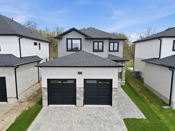 819 Gatestone Rd, London, ON N6M 0L6