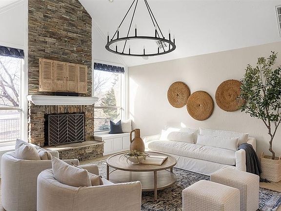 5th image of 123 Lakeview Trl