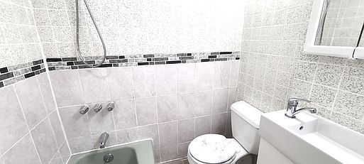 5th image of 107 Prospect Ave Unit 2