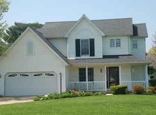 601 Heron Dr, Huron, OH 44839