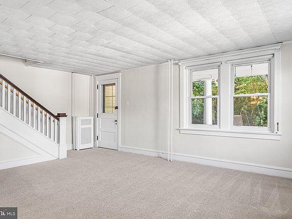 4th image of 706 Hillborn Ave