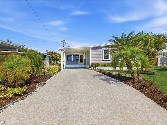 3rd image of 734 Knotty Pine Cir
