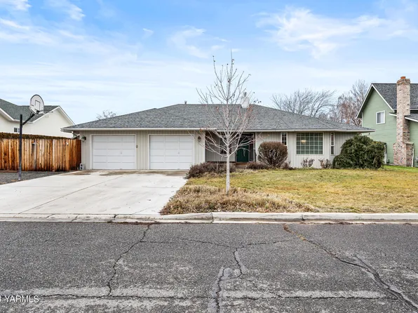 913 S 75th Ave, Yakima, WA 98908