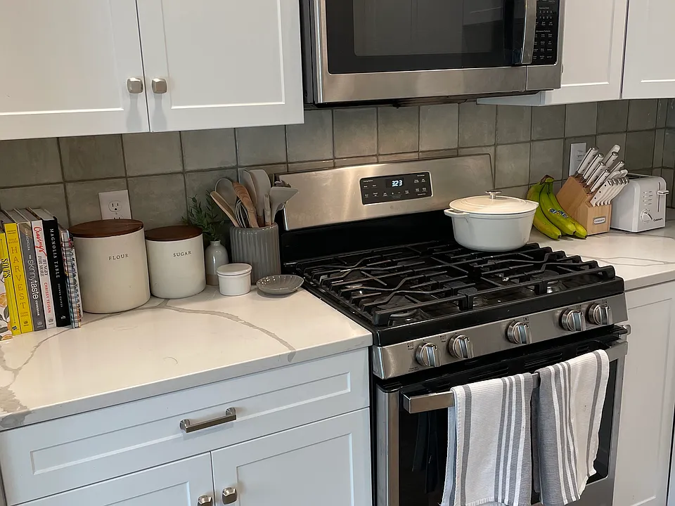 RECENTLY RENOVATED APPLIANCES