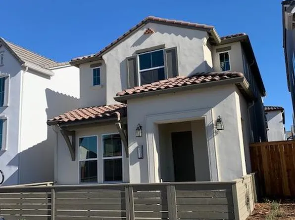 2352 Bronze Star Way, Sacramento, CA 95818