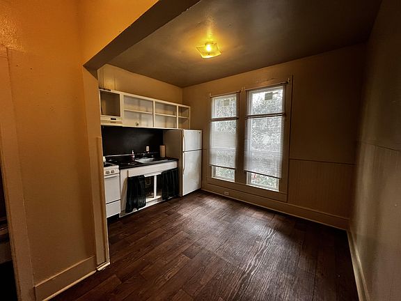 2nd image of 319 North St #10723661