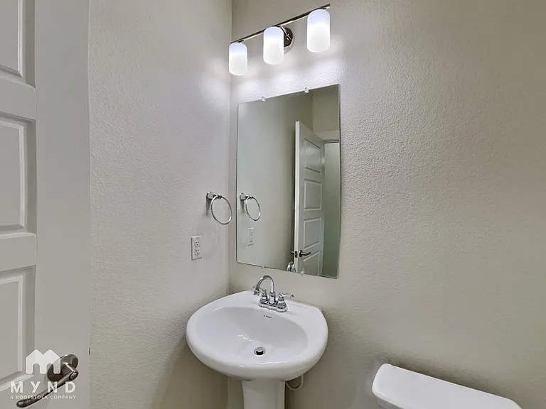 4725 Tanglewood Dr — Photo 21