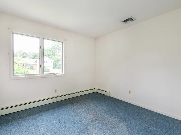 14 Hinchman Ave — Photo 13