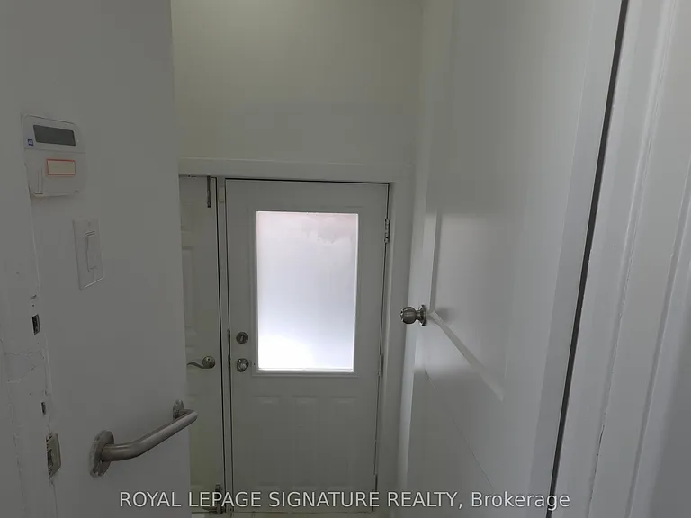 16 Muir Dr — Photo 23