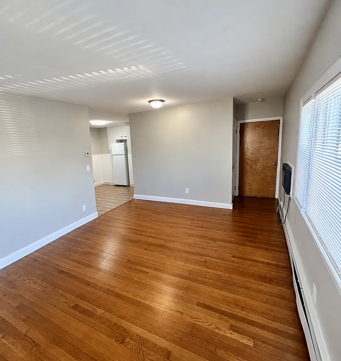 1 bed, $1,995 — Photo 4