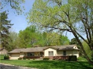 3800 W 97th St, Overland Park, KS 66206