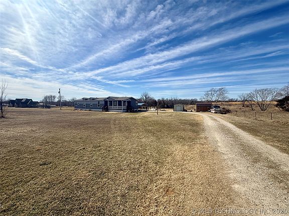 3rd image of 20277 S 270th Rd