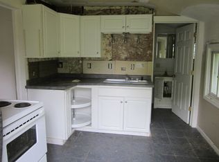 303 E State St, Albany, WI 53502