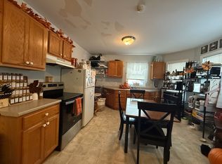 117 Waterman Ave APT 1L, North Providence, RI 02911