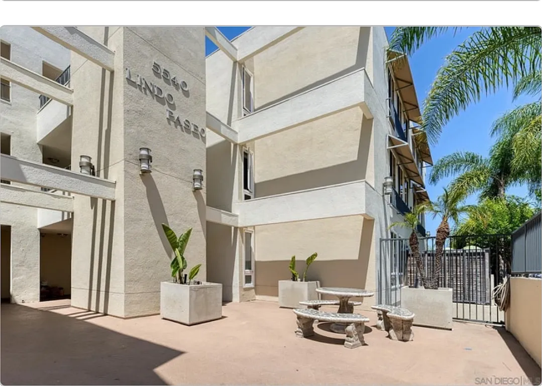 2 bed, 740 sqft, $2,800 — Photo 1