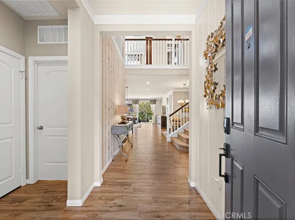 28278 Nield Ct, Santa Clarita, CA 91350