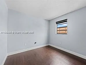 1820 W 53rd St — Photo 11