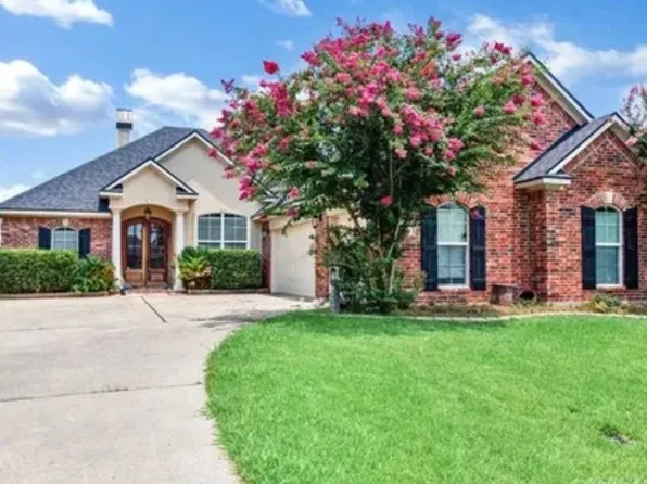 768 Hackberry Dr, Bossier City, LA 71111
