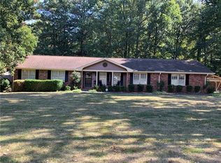 5692 Lilburn Stone Mountain Rd, Stone Mountain, GA 30087