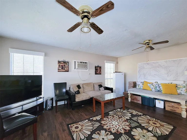 412 Land Grant Dr — Photo 28