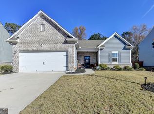 4069 Kendrick Cir, Loganville, GA