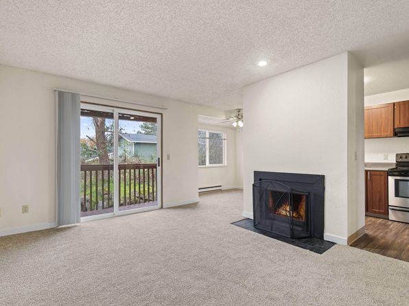 Brookstone Apartments | 3231 S 204th St, Seattle, WA