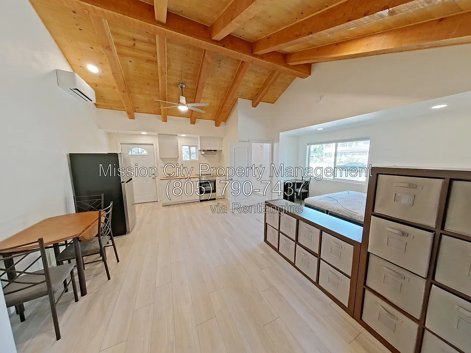 425 San Domingo Dr #101