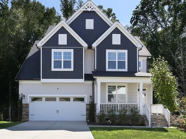 481 Badger Pass Dr, Clayton, NC 27527