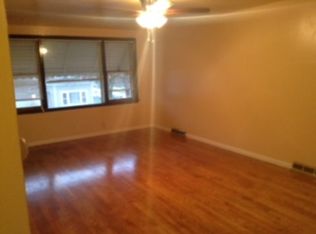 12822 Hoyne Ave APT 2, Blue Island, IL 60406