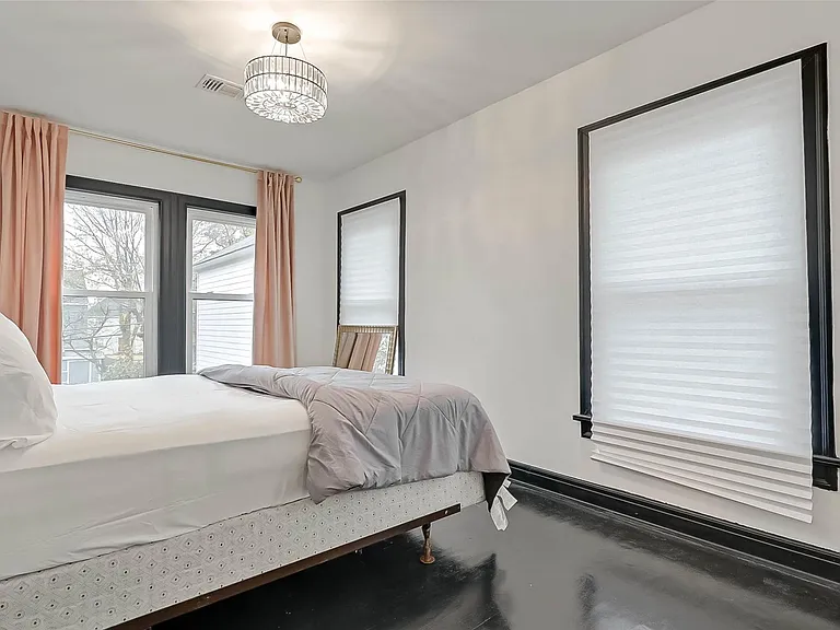 3222 Oakdale St — Photo 27