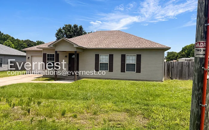 1609 Moon Rd