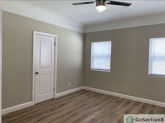 4th image of 1843 S La Brea Ave #1
